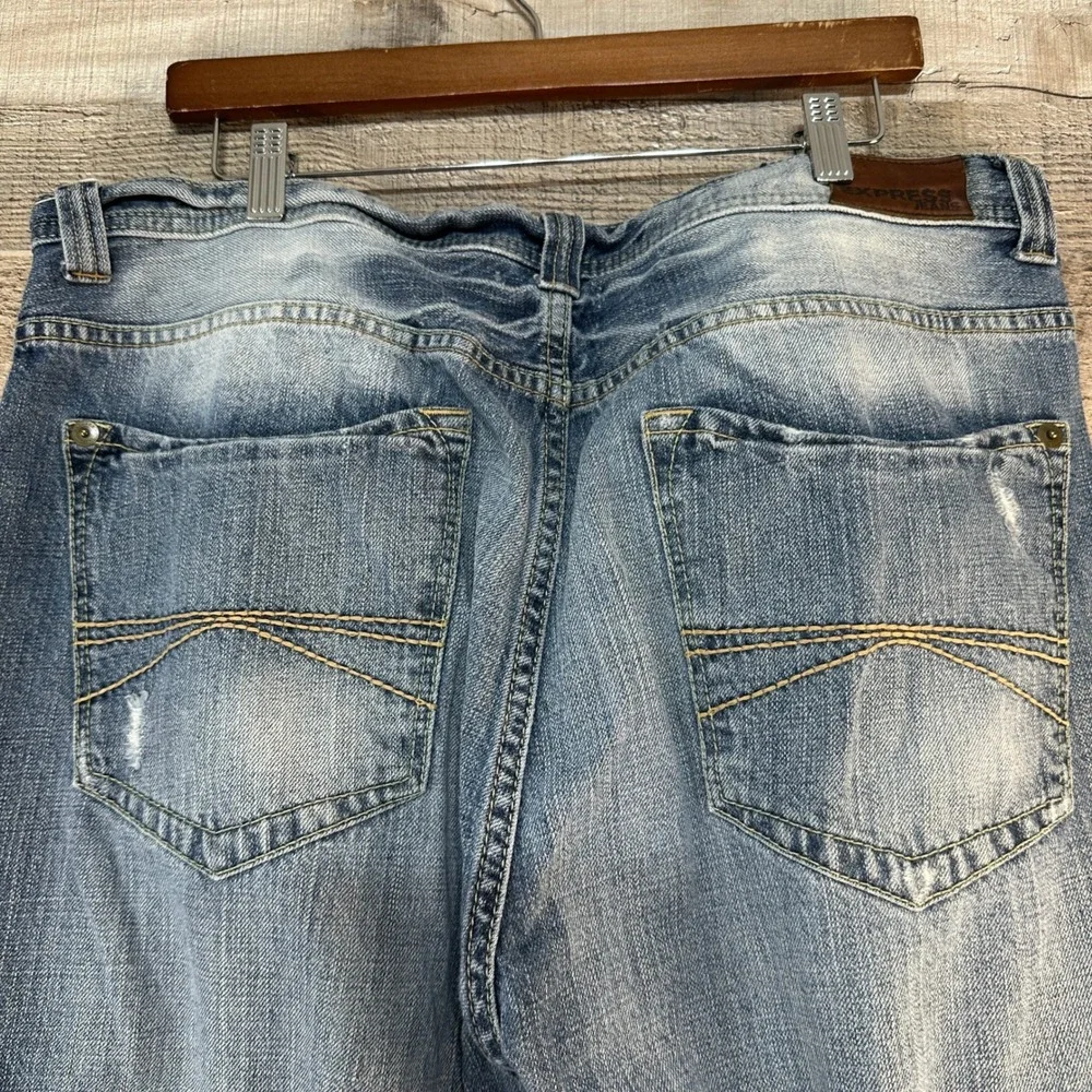 Express Jeans‎ Mens 36x30 Blue Distressed Straight Leg Denim Medium Wash Pants